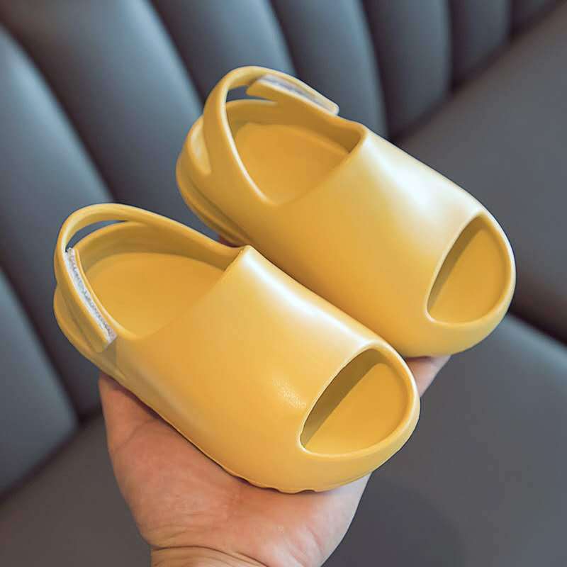 Thick-Sole Platform Flip Flop Sandals – Unisex