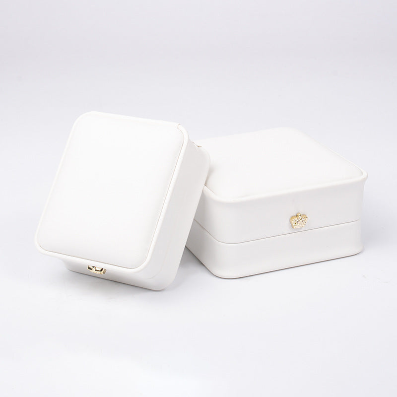 Crown Jewellery Gift Box – PU Leather Ring, Pendant & Bracelet Boxes
