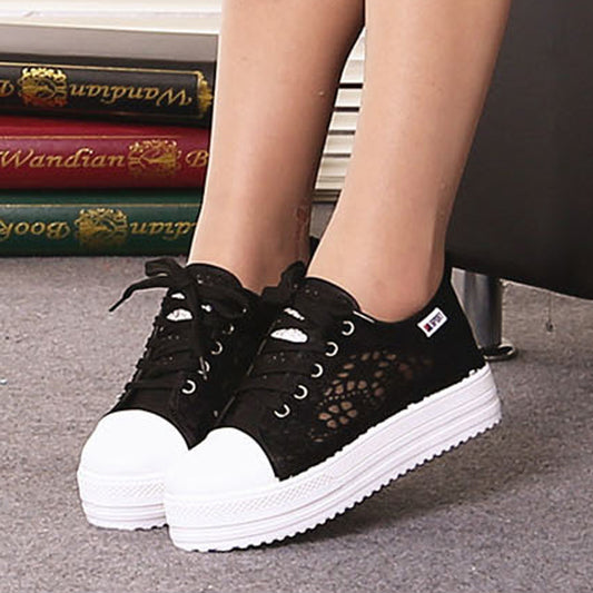Women's White Canvas Lace-Up Trainers | EU 35–43