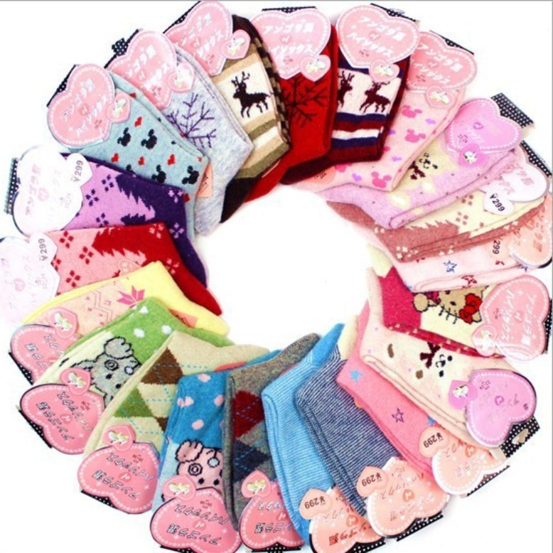 Women's Thick Rabbit Wool Cartoon Jacquard Socks | Mid-Tube