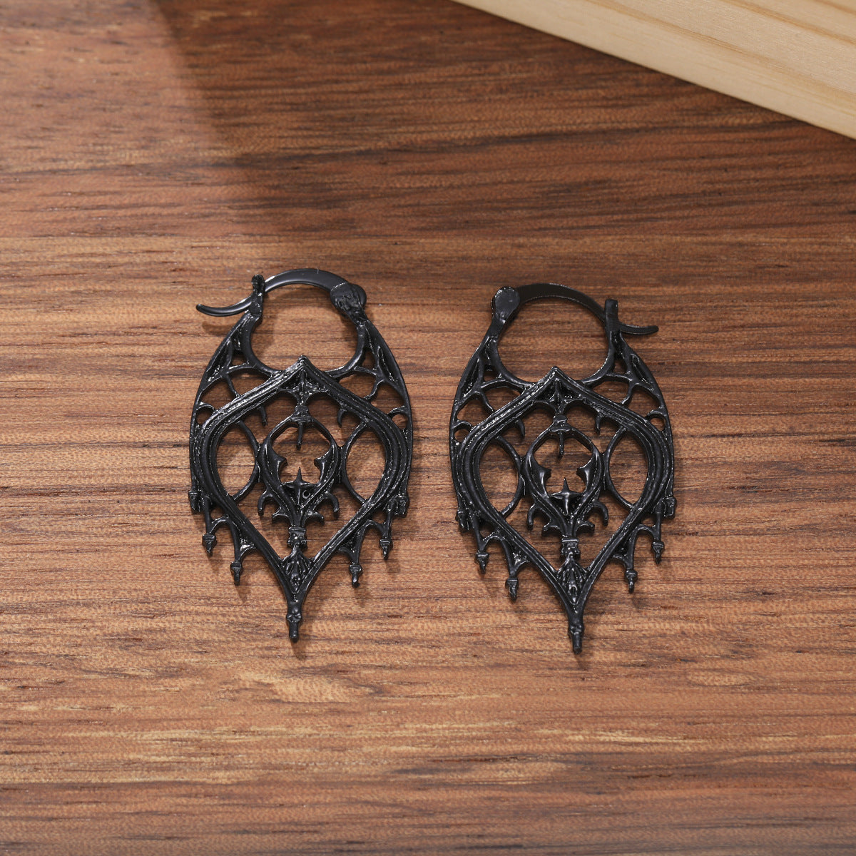 Hollow-Out Geometric Earrings | Retro Irregular Zinc Alloy Earrings for Women