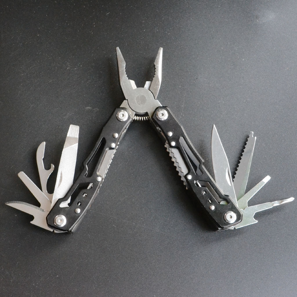14-in-1 Multi-Tool Folding Pliers – 420 Steel EDC Pocket Tool Black & Silver Grey