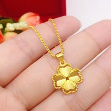 Four-Leaf Clover Electroplated Clavicle Chain Necklace
