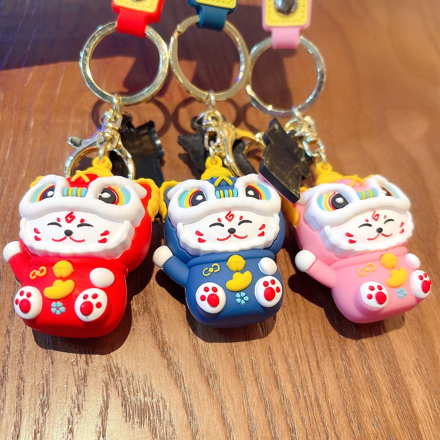 Lion Cat Mascot Metal Keychain | Cute Animal Charm | Red, Blue & Pink