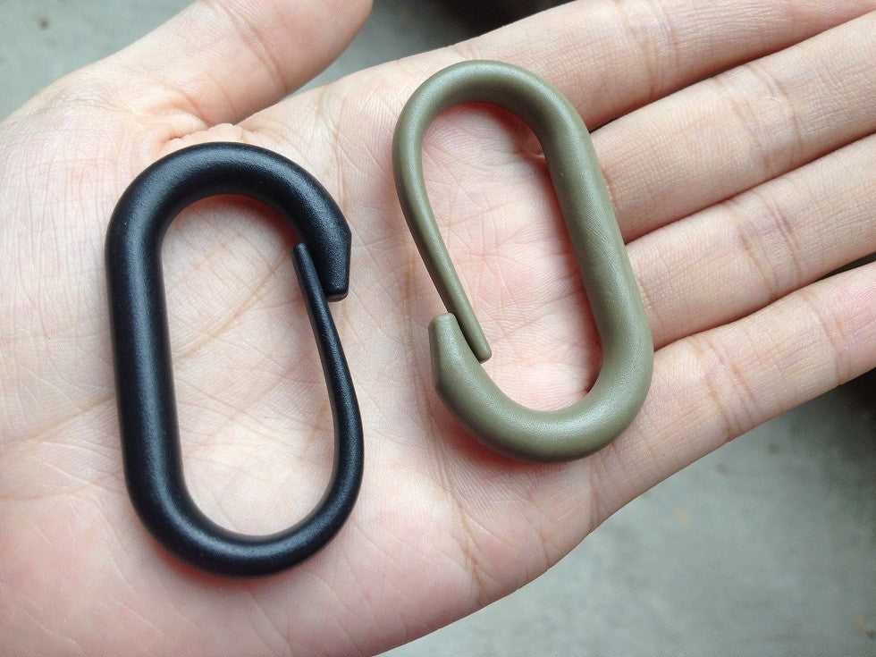 Plastic Oval Carabiner Clip – Backpack Hanging Buckle, 3 Colours