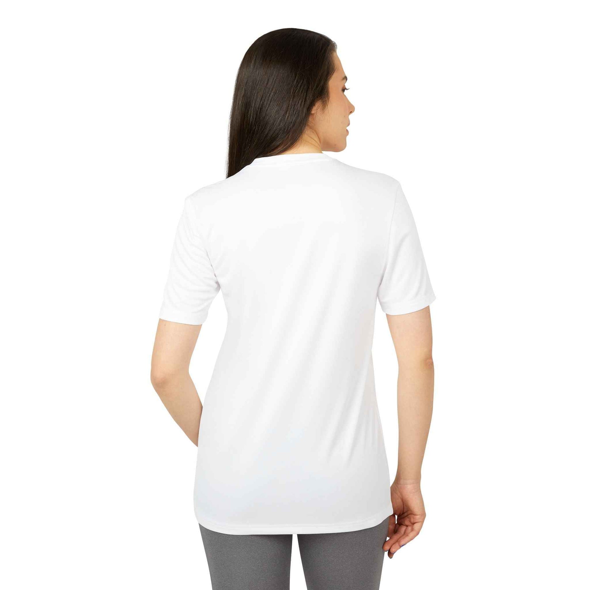Sport Pocket T-Shirt – Minimal Logo Athletic Tee with UPF 50+