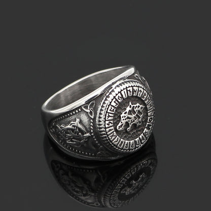 Men's Titanium Steel Wolf Head Ring – Vintage Animal Totem Band