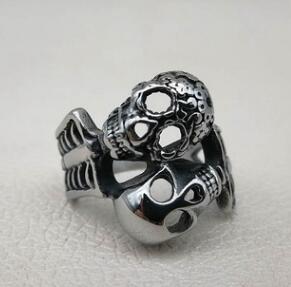 Men's Heavy Skull Ring – Bold Gothic Statement Band Sizes 7–15