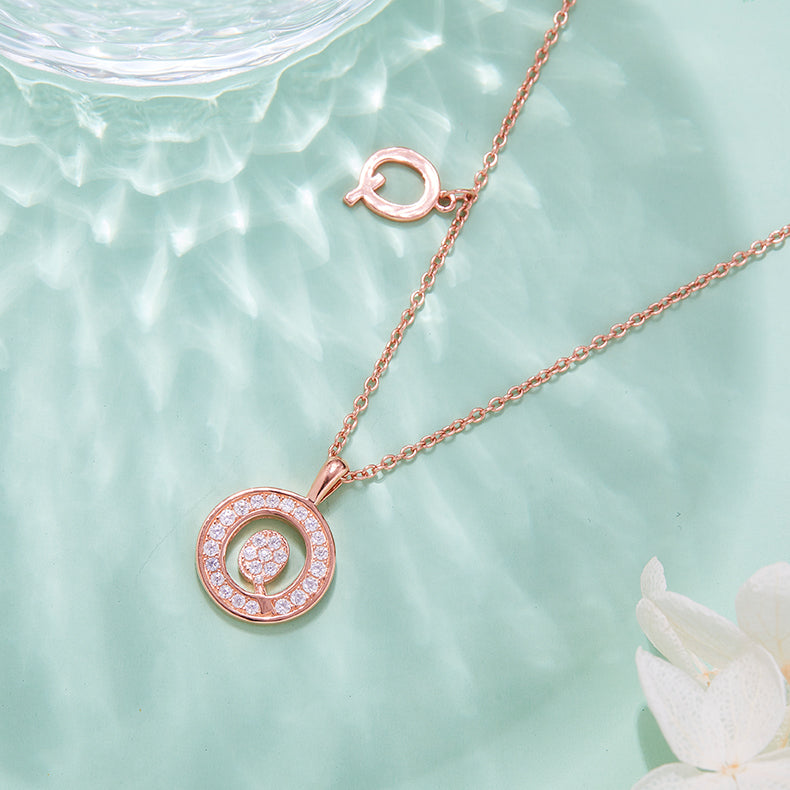 Moissanite Letter Q Necklace | Platinum-Plated S925 Silver | GRA Certified
