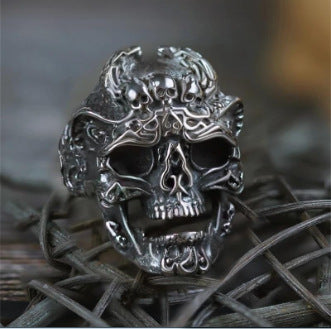 Men's Triple Skull Punk Ring – Domineering Alloy Skeleton Statement Band