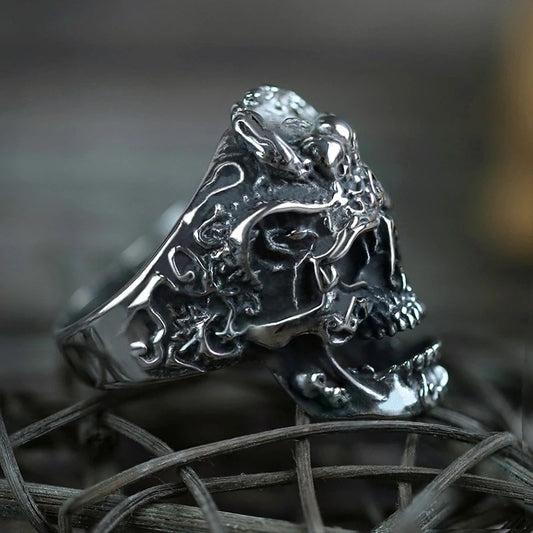 Men's Triple Skull Punk Ring – Domineering Alloy Skeleton Statement Band