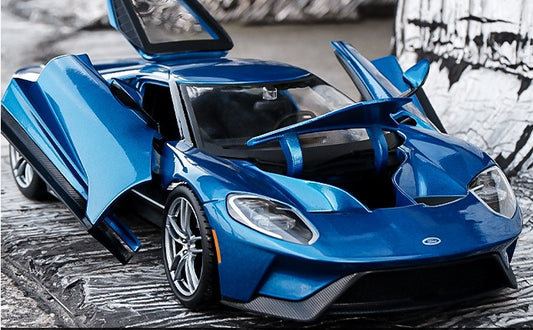 1:18 Scale Alloy Sports Car Model - Die-Cast Kids Toy