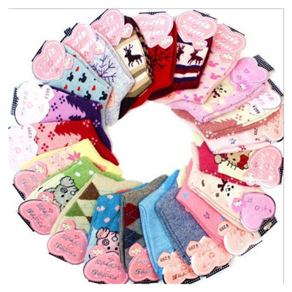 Women's Thick Rabbit Wool Cartoon Jacquard Socks | Mid-Tube