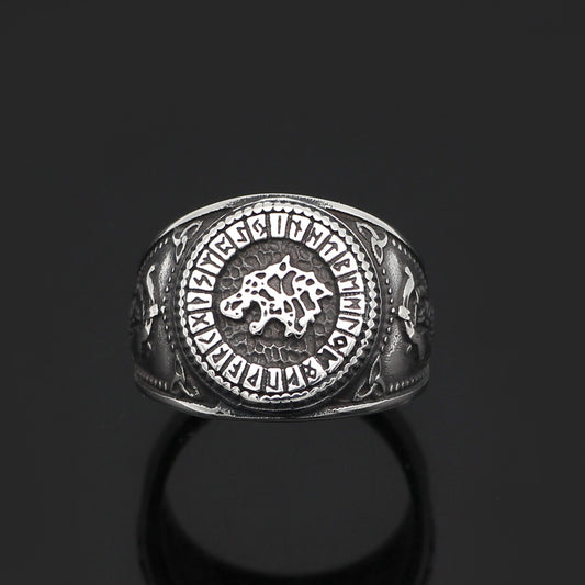Men's Titanium Steel Wolf Head Ring – Vintage Animal Totem Band