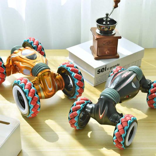 Gesture Sensing RC Stunt Car - Deformation Off-Road Toy
