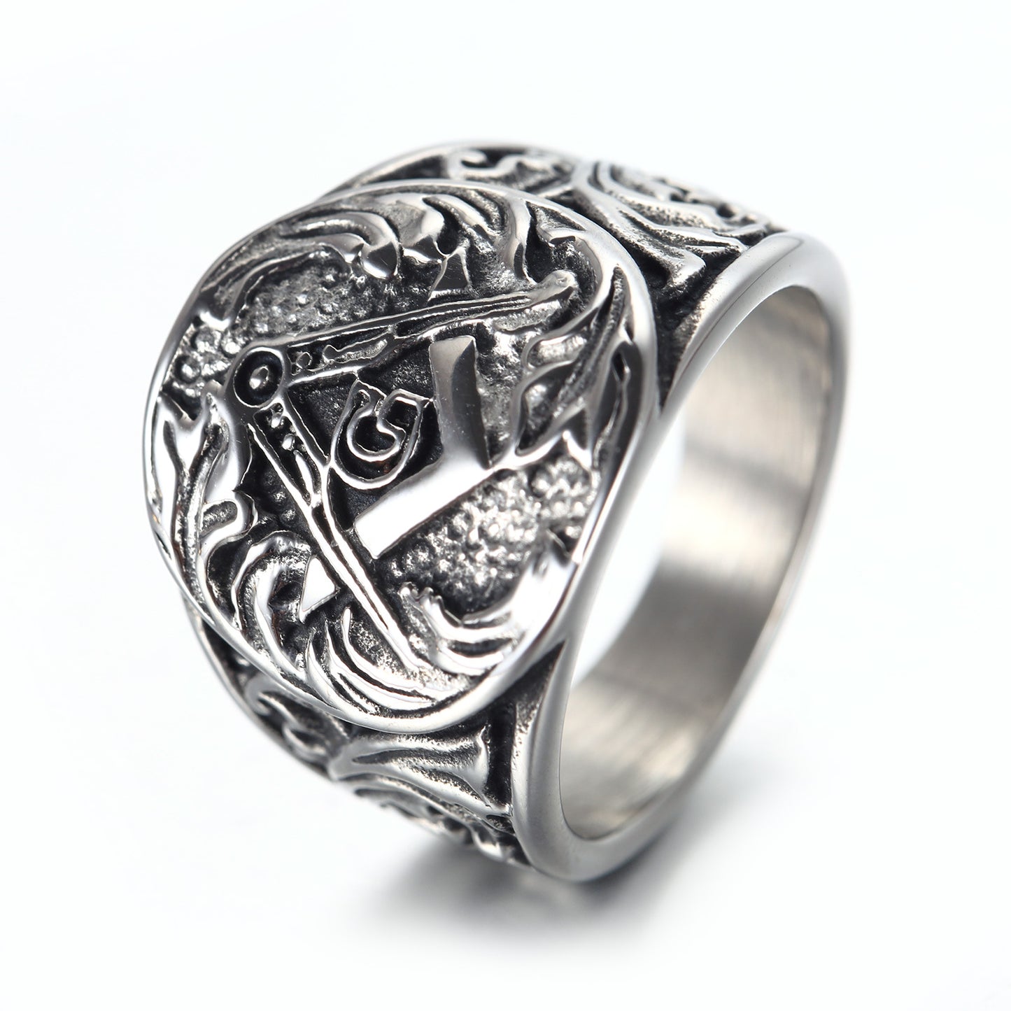 Men's Titanium Steel Vintage Masonic Ring – Electroplated Geometric Band Gold & Silver