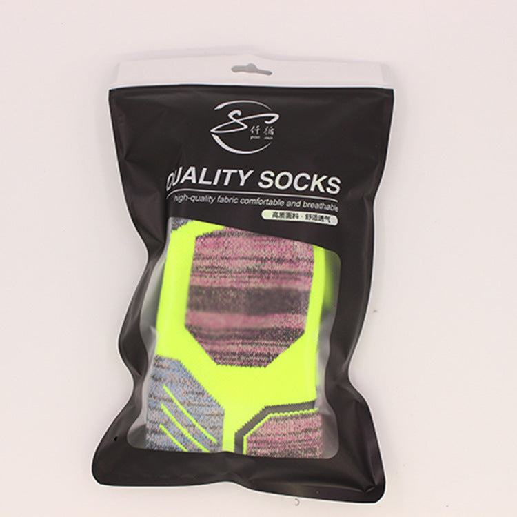 Men's Jacquard Outdoor Climbing Socks – Breathable Deodorant Winter Sports