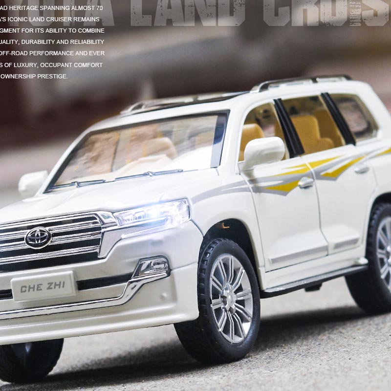 1:24 Scale Alloy Pull-Back Off-Road Car Model with Sound & Light