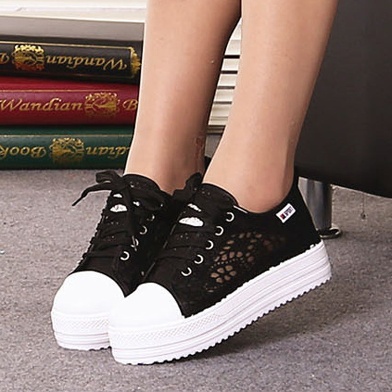 Women's White Canvas Lace-Up Trainers | EU 35–43