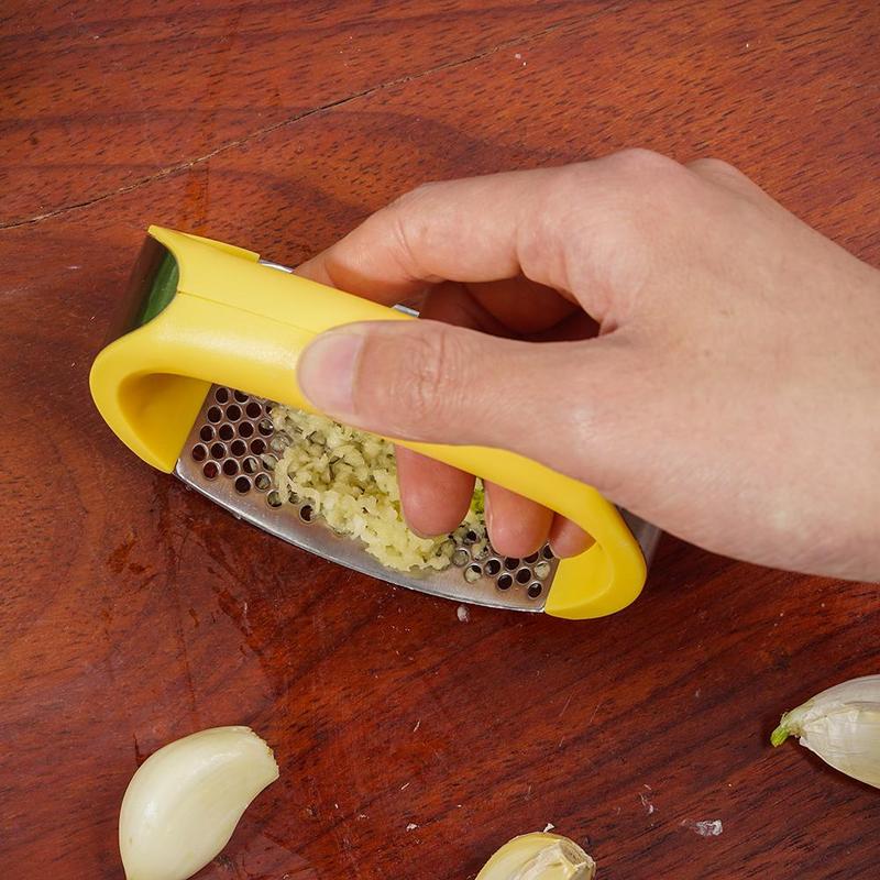 Stainless Steel Garlic Press — 304 Grade Manual Garlic Crusher with Non-Slip Handle