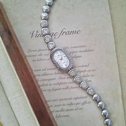Women's Oval Arch Petite Watch | Mid-Century Light Luxury | 3 Colours
