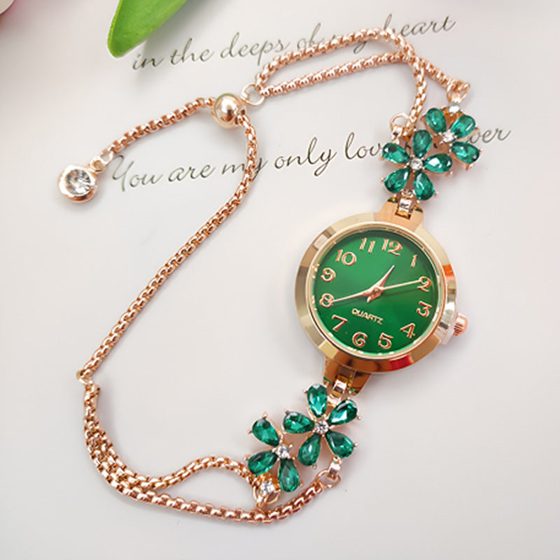 Women's Flower-Shaped Diamond Bracelet Watch | 7 Colours