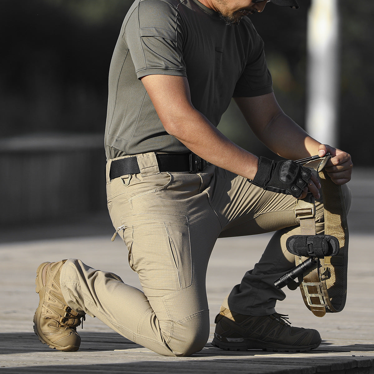 Men's Loose-Fit Multi-Pocket Cargo Trousers | Cotton Workwear
