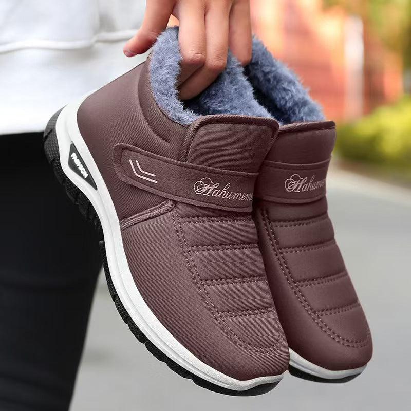 Women's Warm Slip-On Snow Boots | Waterproof Platform | Plush Lined | EU 36-42