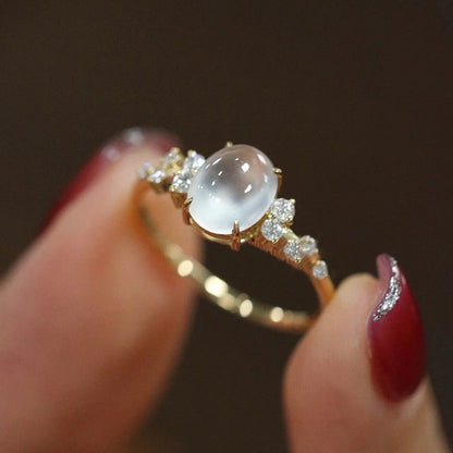 Oval Zircon Inlay Geometric Ring | Gold Copper Light Luxury Ring for Women
