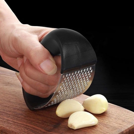 Stainless Steel Garlic Press — 304 Grade Manual Garlic Crusher with Non-Slip Handle