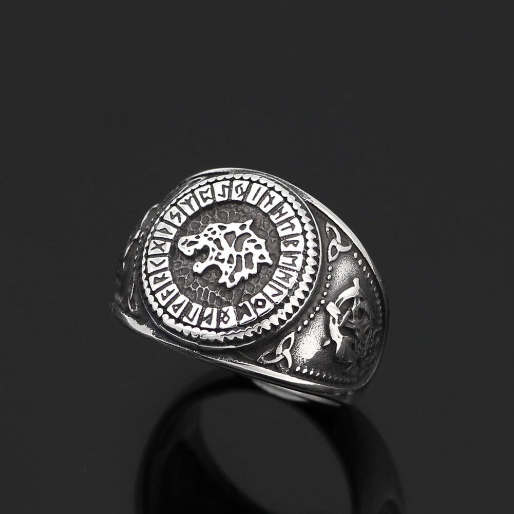 Men's Titanium Steel Wolf Head Ring – Vintage Animal Totem Band