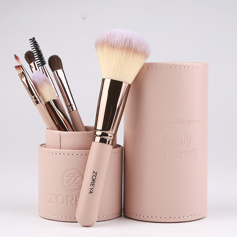 Retractable Travel Makeup Brush – Soft Fibre, Aluminium Handle