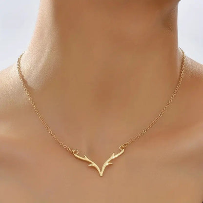Deer Antler Pendant Necklace | Gold Alloy Animal Charm Necklace