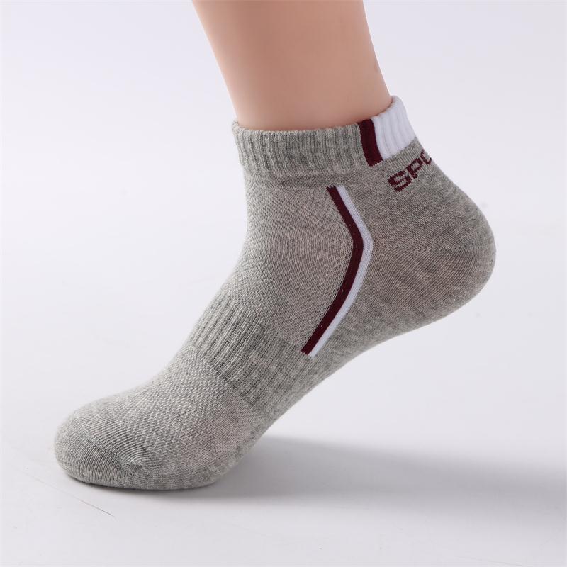 Men’s Cotton Moisture-Wicking Sports Socks – Single & 5-Pair Packs