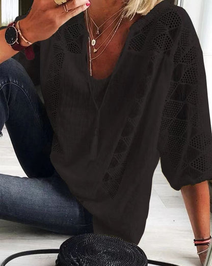 Women's Lace-Stitching U-Neck Three-Quarter Sleeve Top