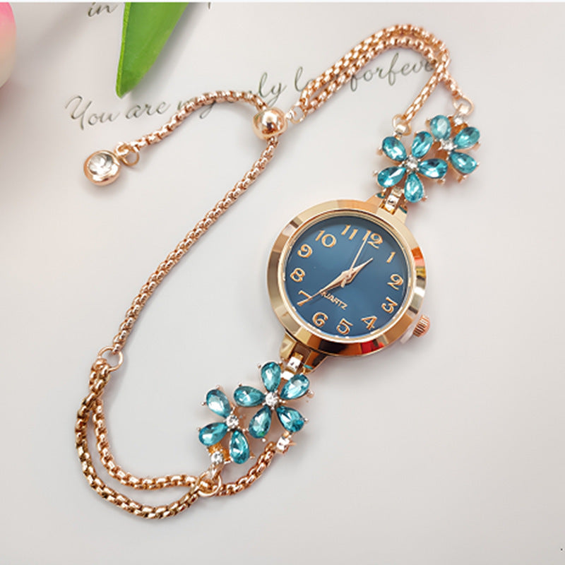 Women's Flower-Shaped Diamond Bracelet Watch | 7 Colours