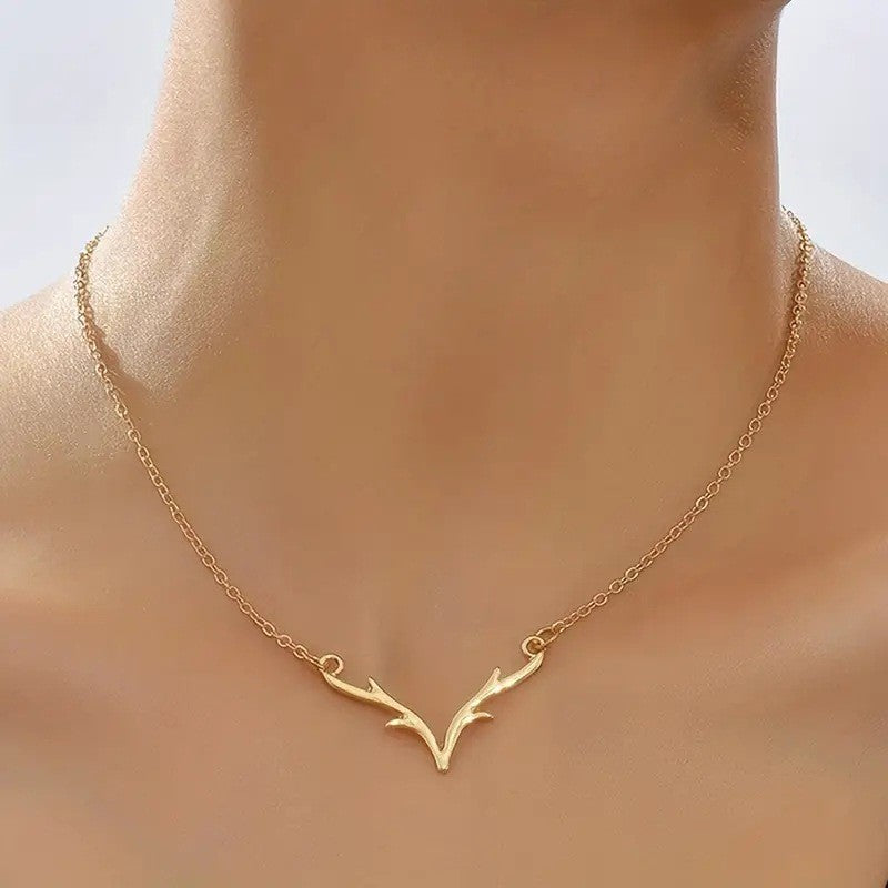 Deer Antler Pendant Necklace | Gold Alloy Animal Charm Necklace
