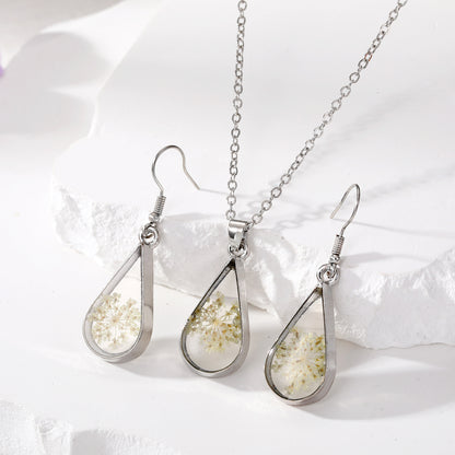 Dried Flower Waterdrop Jewellery | Resin Botanical Necklace & Earrings