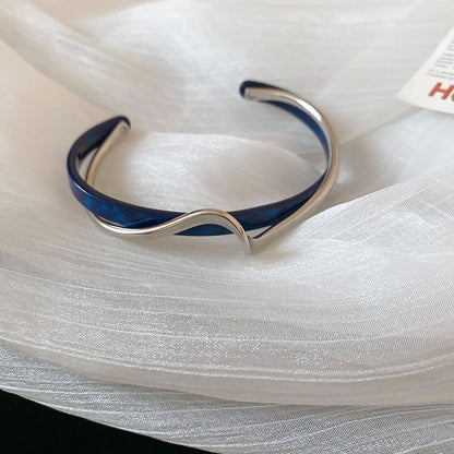 Adjustable Layered Shellfish Bracelet for Women
