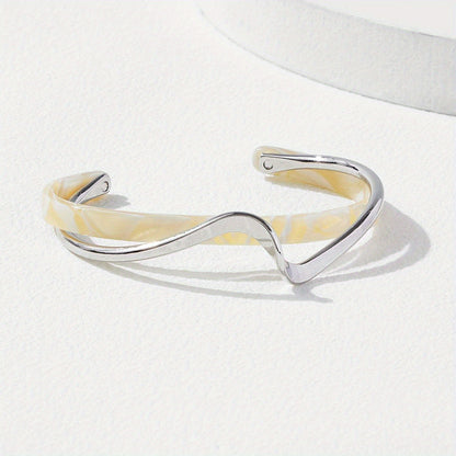 Adjustable Layered Shellfish Bracelet for Women