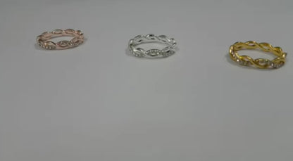 Diamond-Encrusted Twist Design Minimalist Fashion Ring
