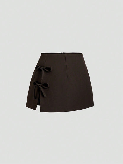 Women's Bow Detail Zip A-Line Mini Skirt