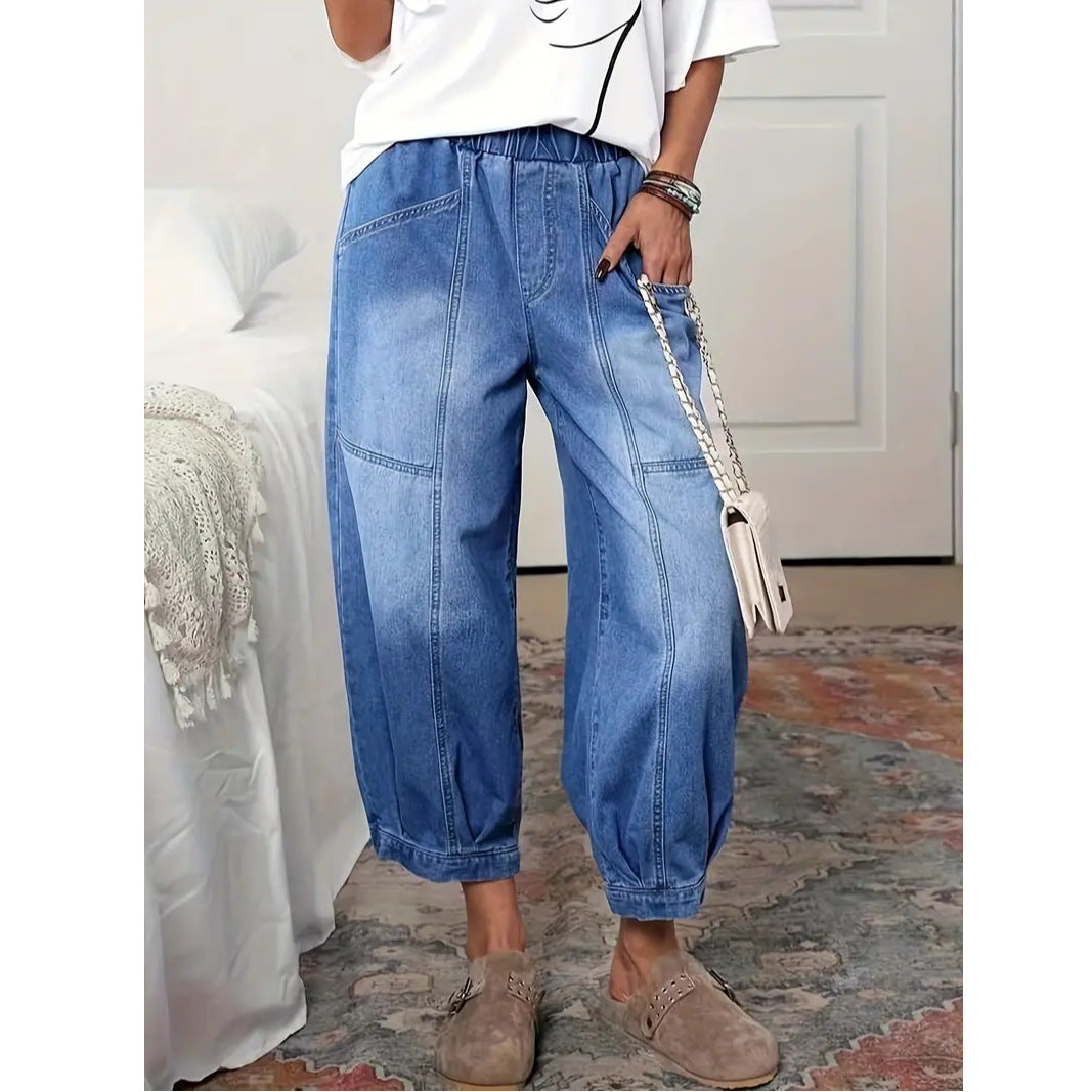 Women's Plus Size Elastic Waist Distressed Denim Capri Pants