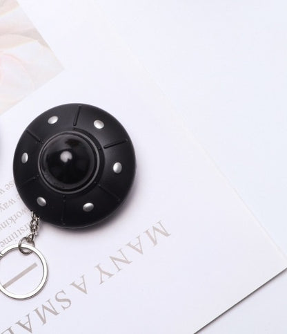 Light-Up Sound Flying Saucer Keychain | Luminous Plastic Pendant | 4 Colours