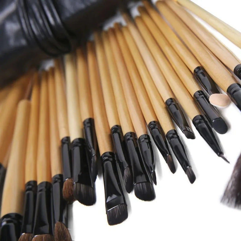 24-Piece Professional Makeup Brush Set – Wooden Handle, PU Carry Bag