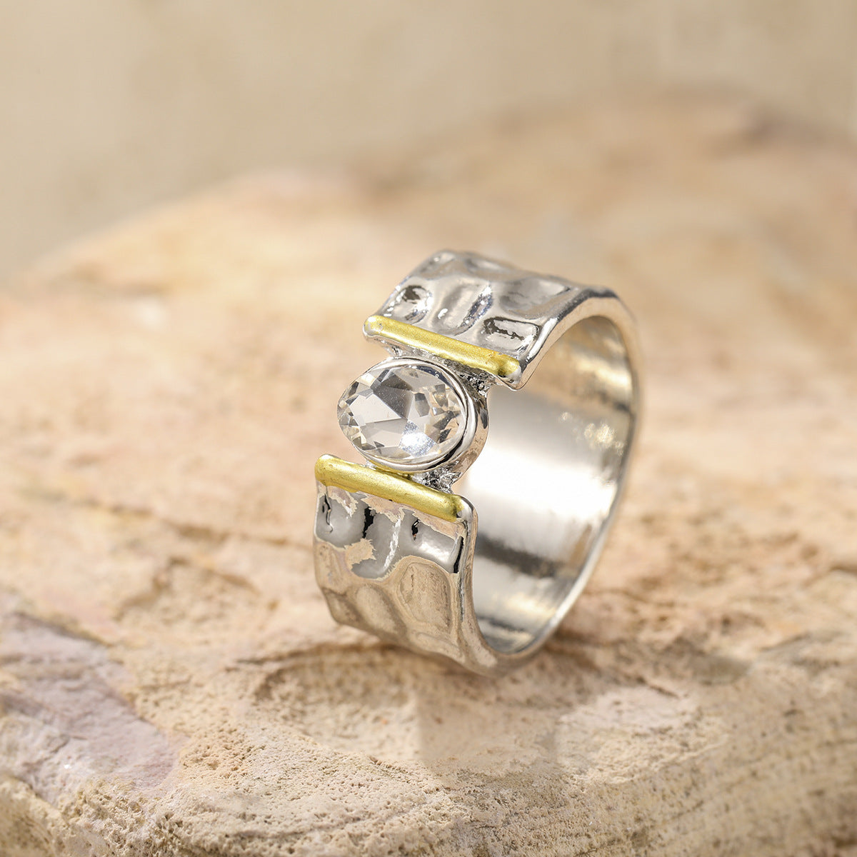 Geometric Hollow-Out Gold Inlay Ring | Vintage Zinc Alloy Ring for Women