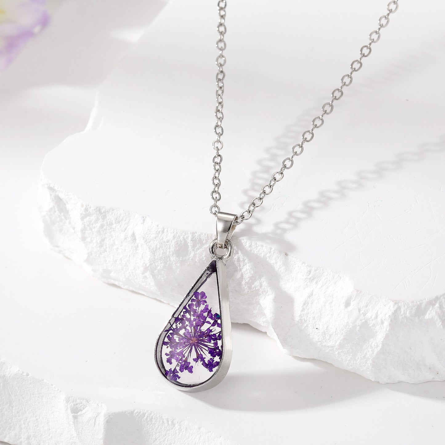 Dried Flower Waterdrop Jewellery | Resin Botanical Necklace & Earrings
