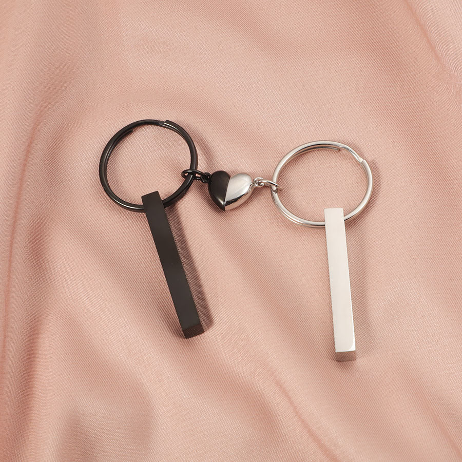 Magnetic Love Heart Couple Keychain | 3D Titanium Steel Split Heart