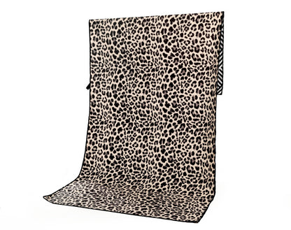 Microfibre Beach & Sports Towel 175x75cm | Quick-Dry