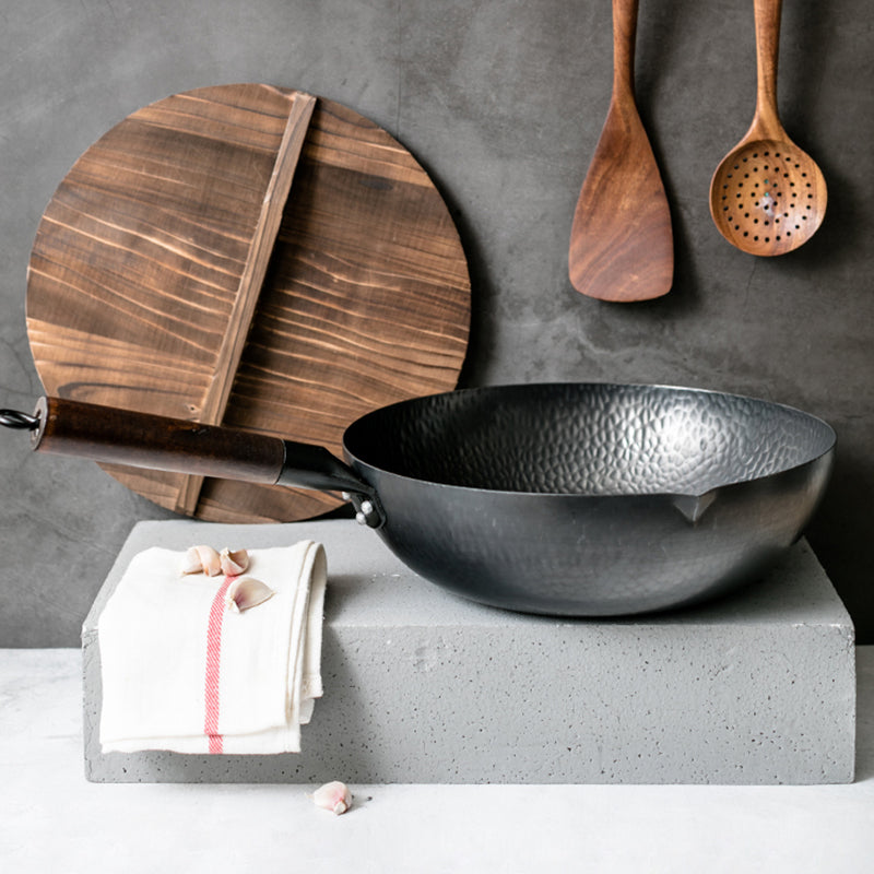 Handmade Traditional Iron Wok with Wooden Handle